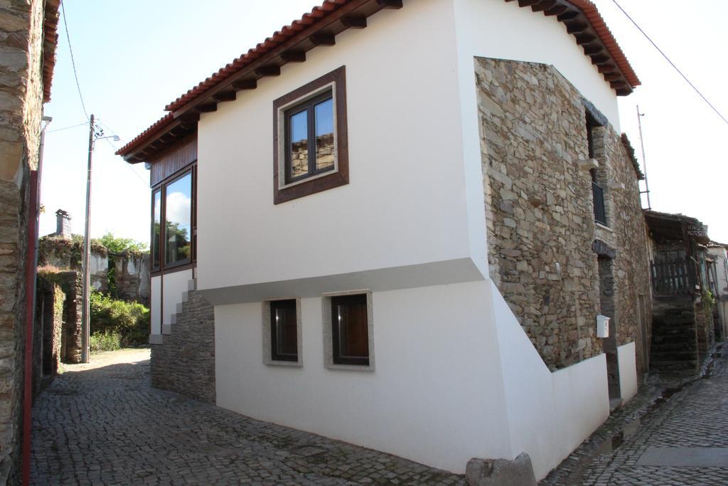 Casa Do Ferrador Ferienhaus